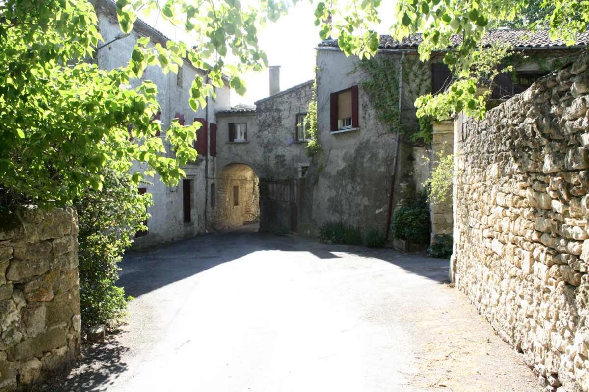 Proche Uzes Le Cocon Du Peintre Anglais Sagriès Zewnętrze zdjęcie